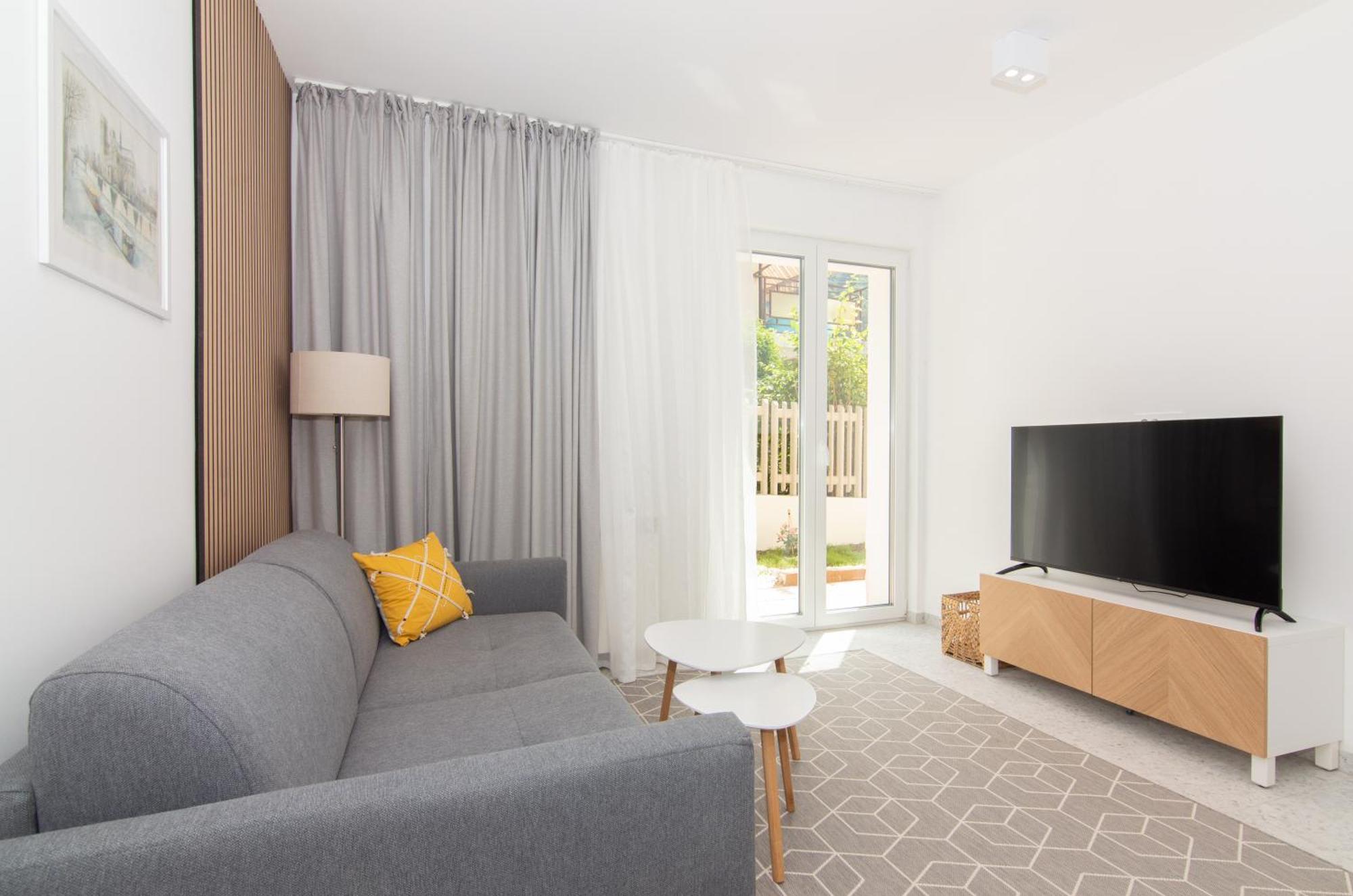 The Rose Garden Apartments ปอร์โตรอซ ภายนอก รูปภาพ