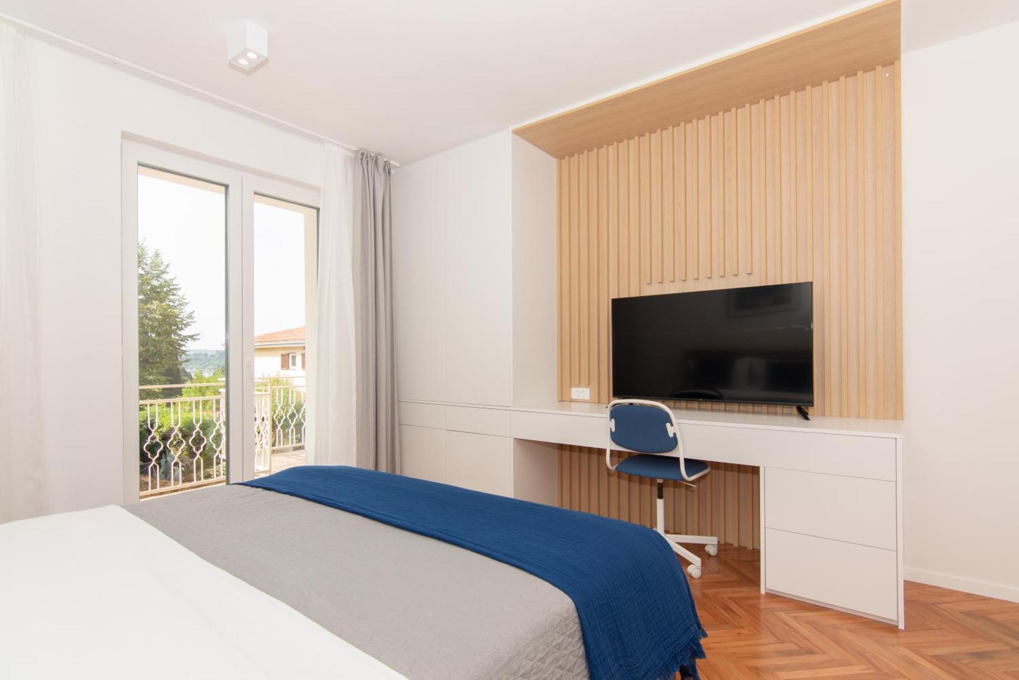 The Rose Garden Apartments ปอร์โตรอซ ภายนอก รูปภาพ